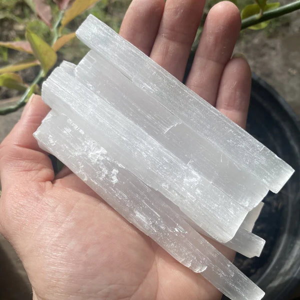 Selenite Meaning And Spiritual Properties