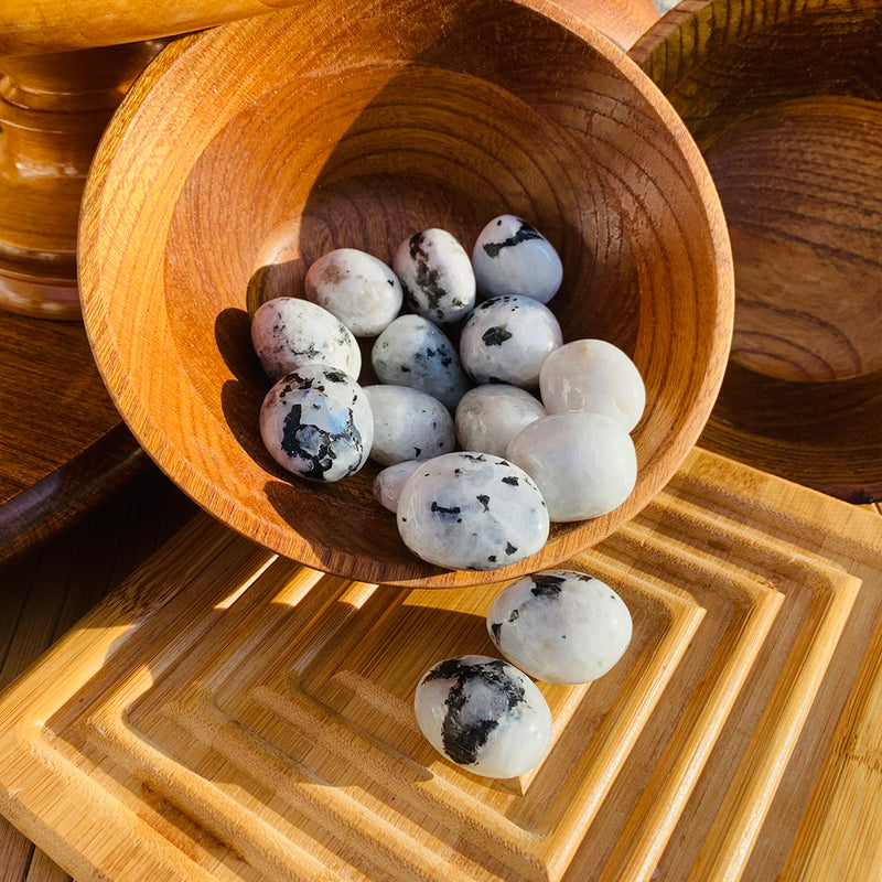 Moonstone Tumbled Ellips