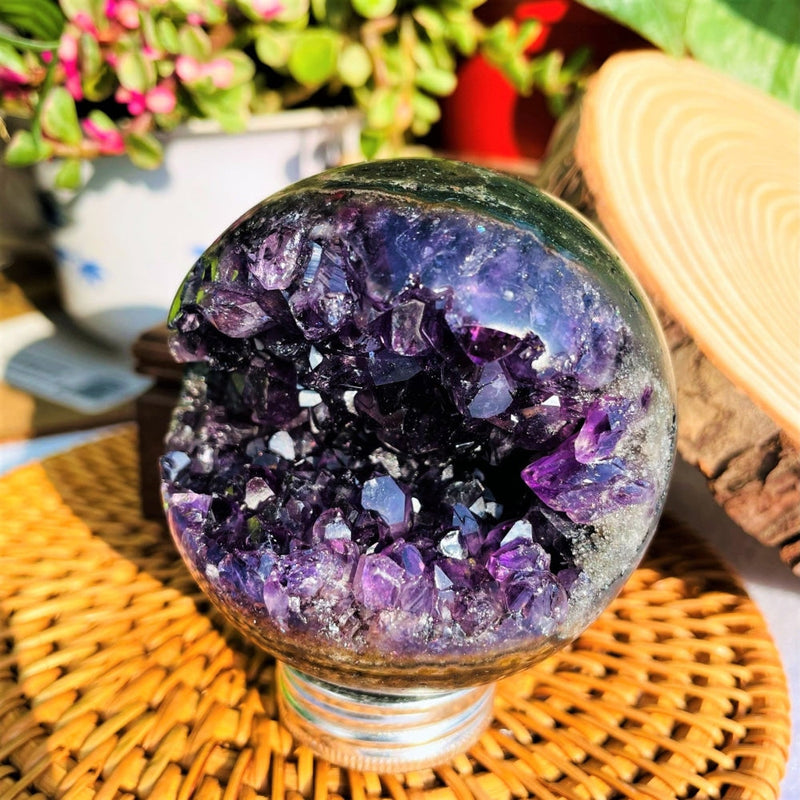 Amethyst Geode Sphere (Item #0052)