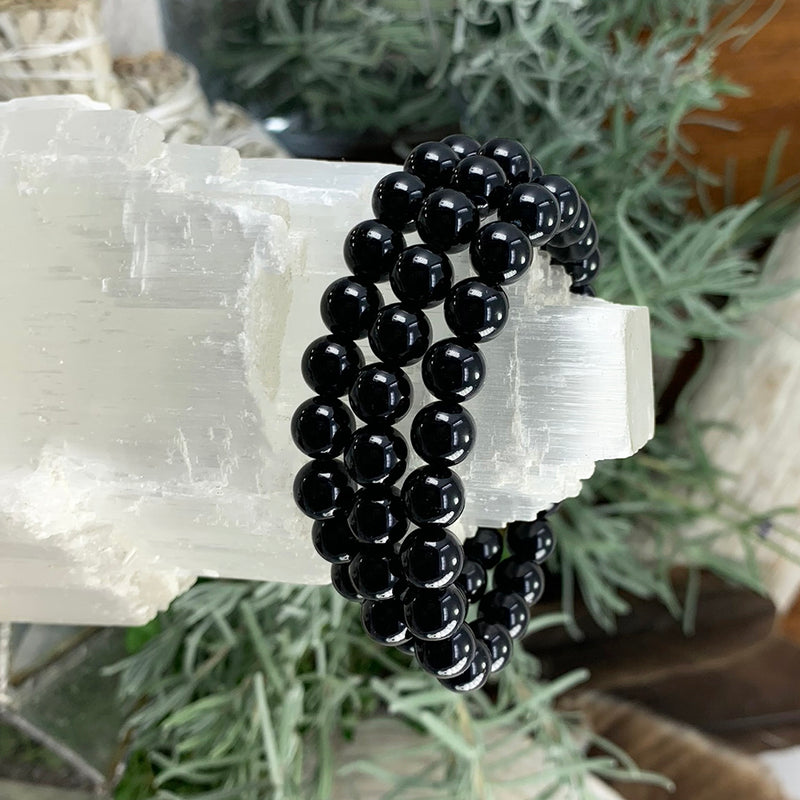 Mala Svart Obsidian Armband Med Sammetspåse