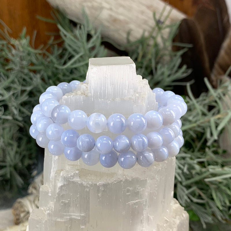 Mala Blue Lace Agate Armband med sammetspåse