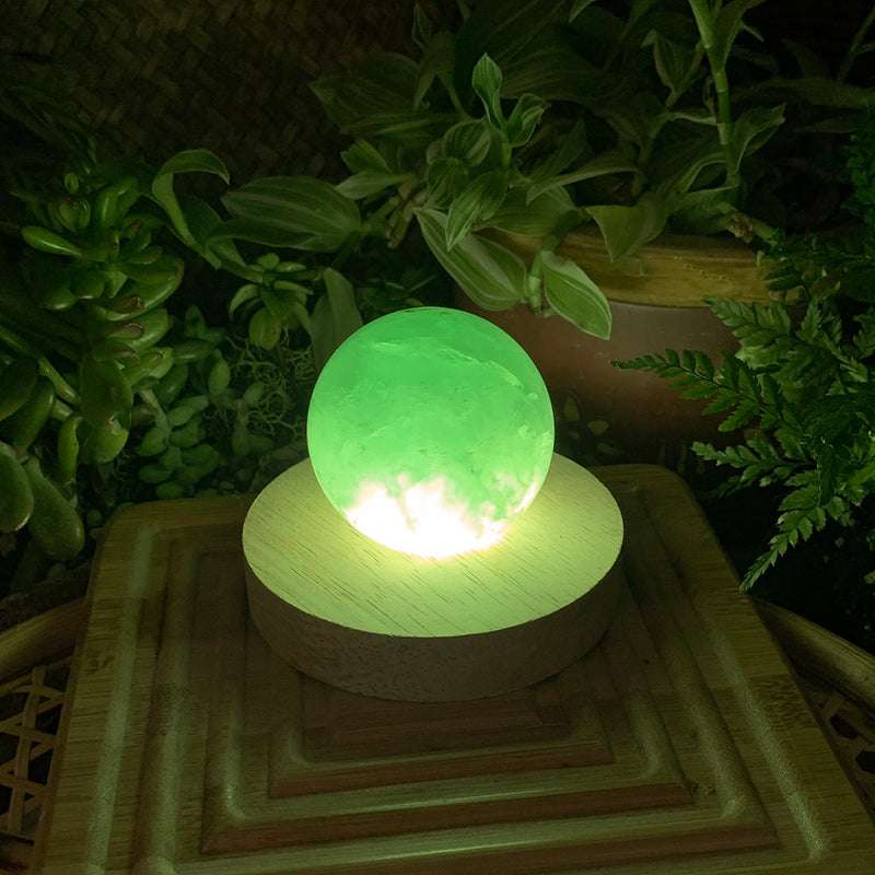 Crystal Mood Light (Green Fluorite Sphere-Medium)