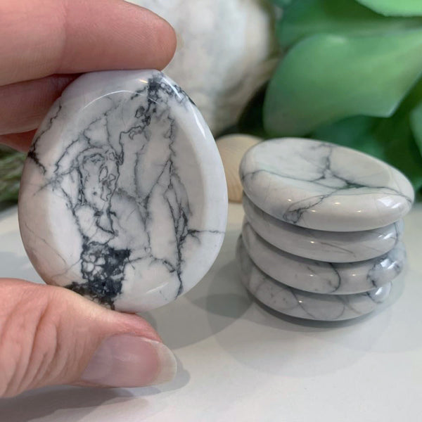 Howlite Worry Stone - worrystone