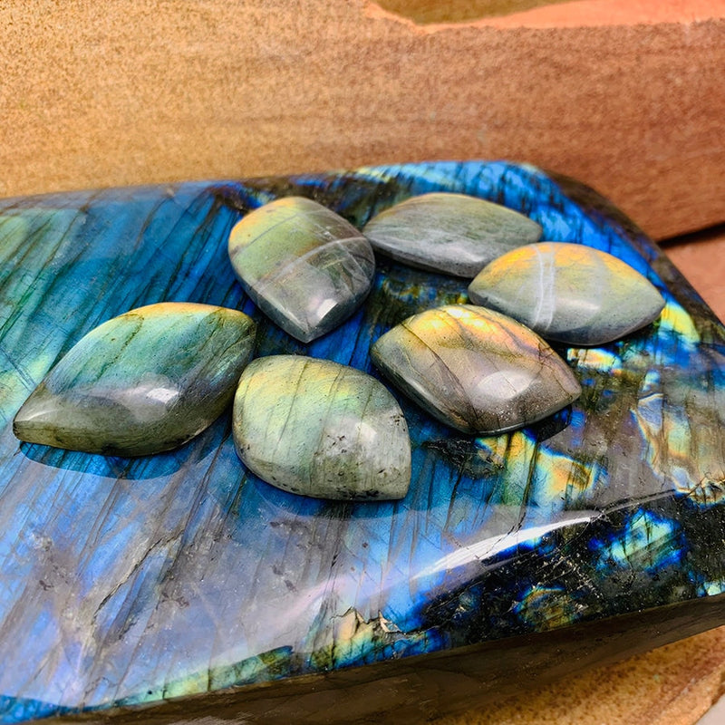 WORKING ON Labradorite Cabs - rawstone