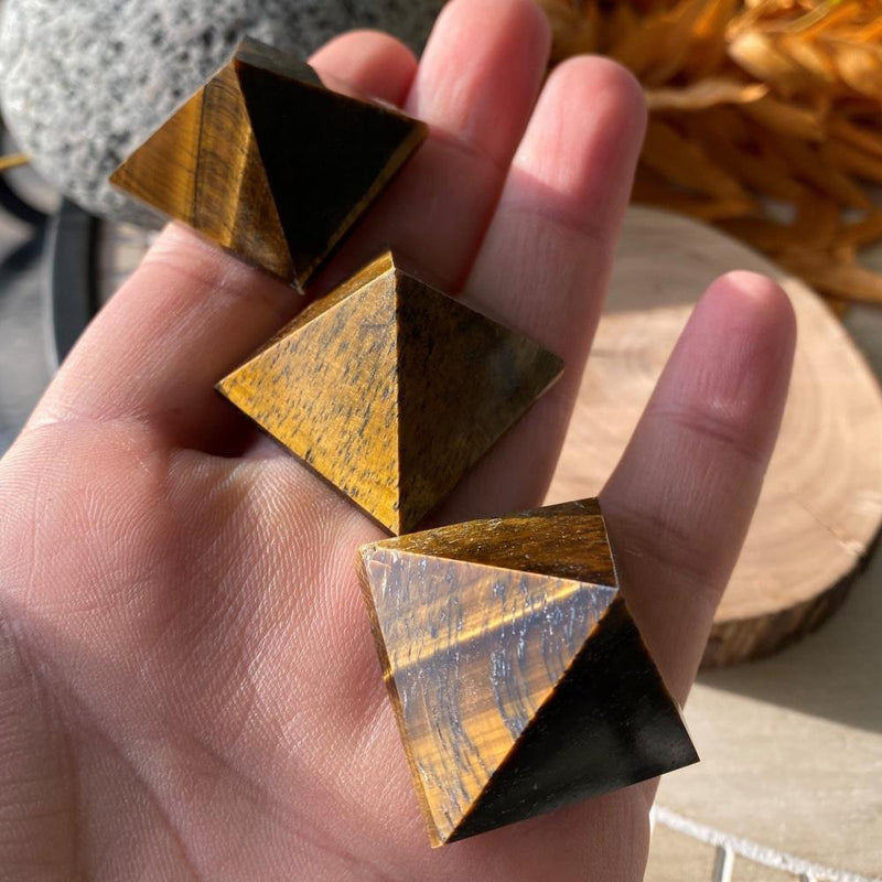 Tigers Eye Pyramid - pyramids