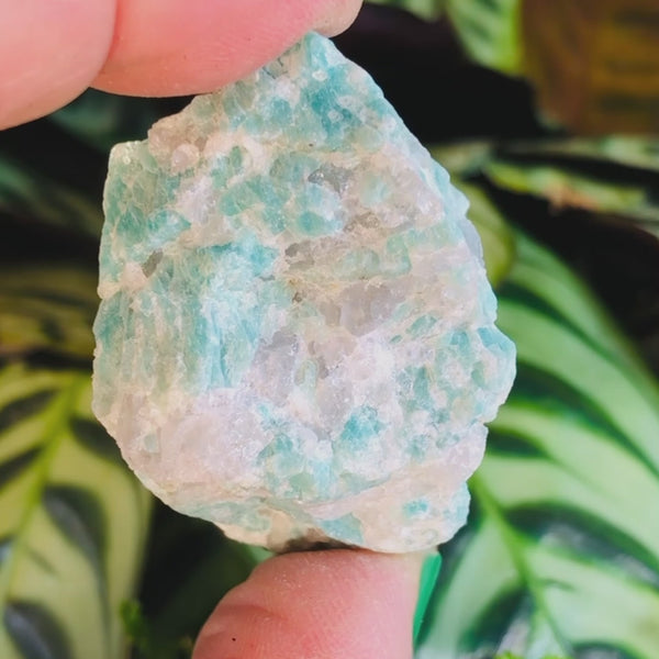 Ακατέργαστη φυσική πέτρα Amazonite